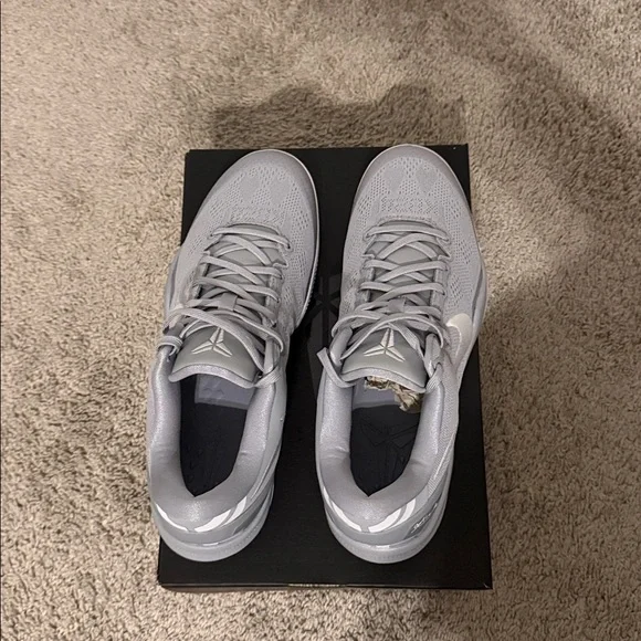 Kobe 8 Wolf Grey - Picture 3 of 7
